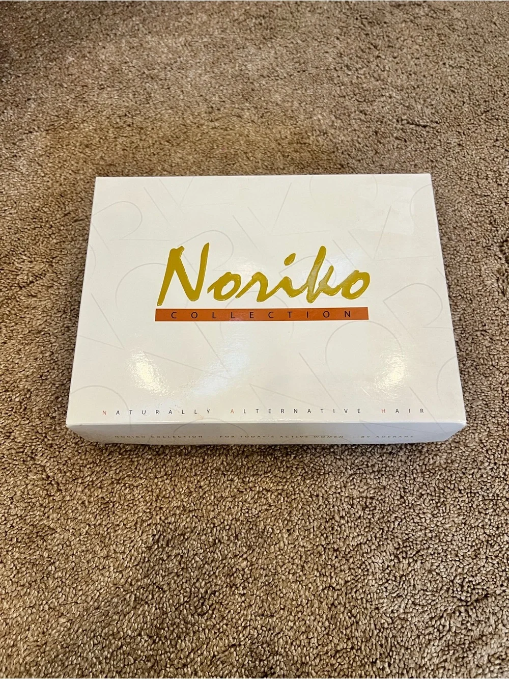 Noriko honey blonde
